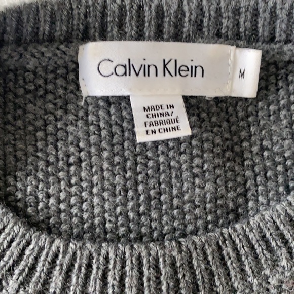 Calvin Klein Chunky Grey Sweater - Picture 2 of 5